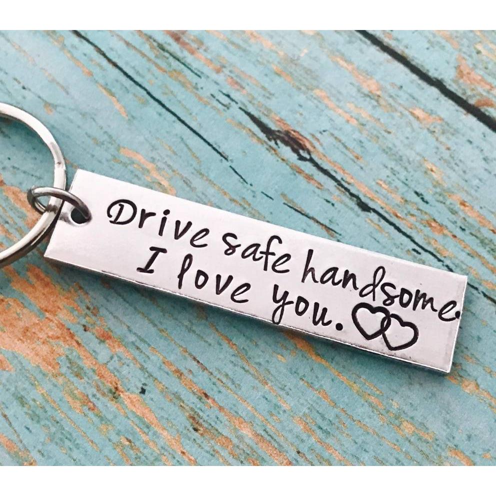 1PC Drive Safe Aluminum Couples I Love You Trucker Keychain Stainless Steel Engraved Keychain Husband Boyfriend Gift