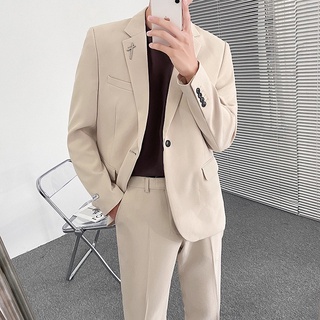 【New in autumn】 Korean version of slim small suit male light familiar style British single-breasted casual suit two-piece suit handsome youth jacket trend