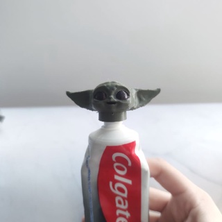 Art and Beyond Yoda Star Wars Toothpaste Cap Topper