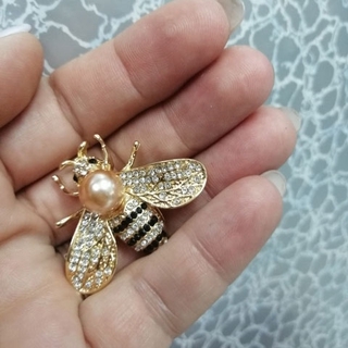 Large pearl bee brooch rhinestones Alloy bee animal brooch jewelry gift woman