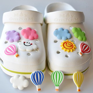 [Ready Stock] Cartoon Sun Clouds Jibbitz Crocs Balloon Pins for shoes bags High quality #cod