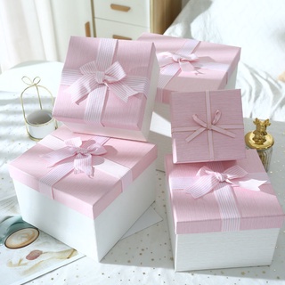 box--Gift box Empty With Hand Birthday Gift Large Girl Heart ins Square Packaging