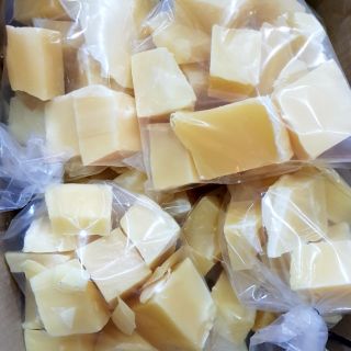 500g to 1 Kilo Refined Yellow Beeswax