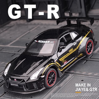 Free Shipping New 1:32 NISSAN GT-R R35 Alloy Car Model Diecasts & Toy Vehicles Toy Cars Kid Toys For (2)