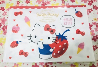 Hello Kitty A4 Plastic Envelope (3)