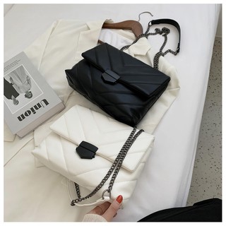 Leather x strand / KELSEY/ FREE DUST BAG / Korean Sling Bag