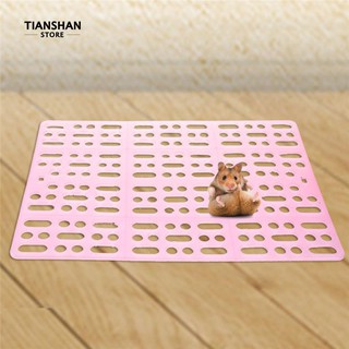 Rectangle Hole Rabbit Hamster Rat Pet Cage Mat Clean Plastic Feet Holders Pads