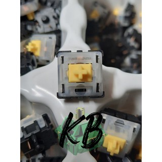 10 PCS Gateron Yellow Switches 5 Pin (milky top, black bottom)