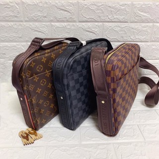 Lv Louis Vuitton Mens Messenger Sling Bag (26x27cm)