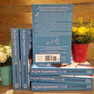 【Complete 384 pages】The Love Hypothesis by Ali Hazelwood (PaperBack) (6)
