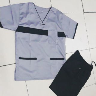 2 Color Combination Gray & Black w/ Breast Pocket Scrub Suit (1)