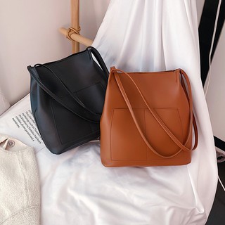2021 Simple fashion Korean version is versatile Casual Bucket Bag Large Capacity Simple Messenger Bucket Bag Woman Leather Bag (5)