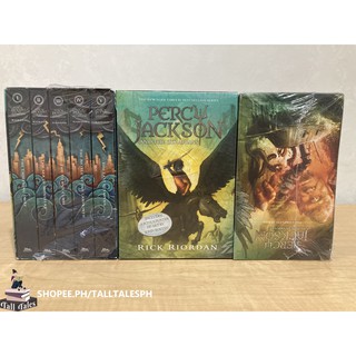 Percy Jackson and the Olympians 5 Book Paperback Boxed Set (1)
