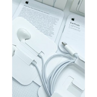 【COD】 EarPods Lightning Connector (Plug & Play; No need for bluetooth)
