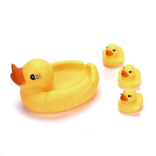 Bath Toys Mummy & Baby Rubber Race Squeaky Ducks Family Bath Toy Kid Game Toys one big three ducklings Taking Shower Toy