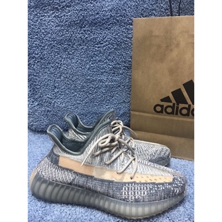 YEEZY BOOST 350v2 (ISRAFEL) FASHION SHOES SNEAKERS. WITH PAPER BAG