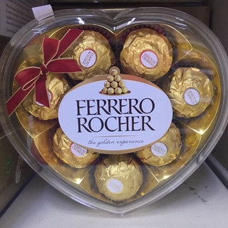 Ferrero rocher 8 pcs best gift for Valentines’s Day