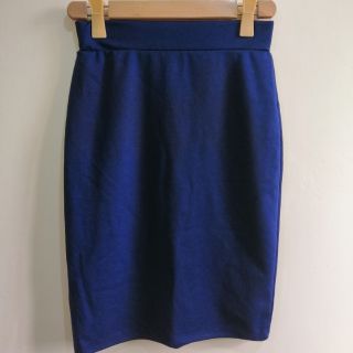 Regular (PLAIN) Pencil Skirt 23" Long (1)