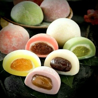 Bamboo House Japanese Style Mochi (8 flavors) (1)