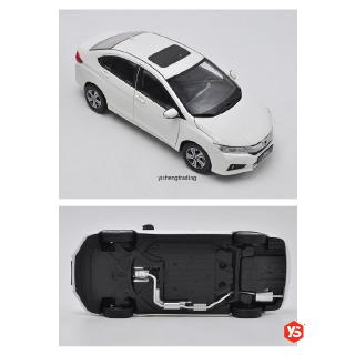1:18 Scale Honda City 2015 Diecast Model hobby collection (5)