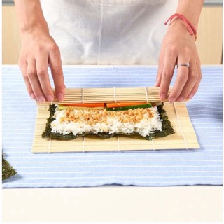 Bamboo Sushi Mat | Japanase Sushi Roller | Korean Kimbap Roller | Triangle Mold
