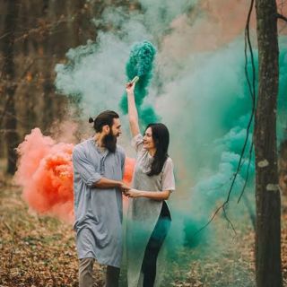 3 pcs Assorted Colored Smoke for 500! For weddings prenup photography etc.