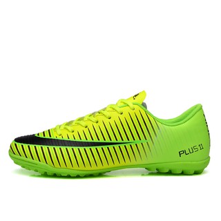 XCHG Ready Stock Men's outdoor soccer shoes lawn indoor soccer futsal shoes Short Nail (6)