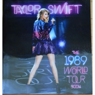 The 1989 World Tour Book- Taylor Swift