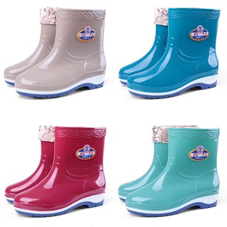 【Ready Stock】Warm adult rain boots women s fashion non-slip water shoes overshoes short-tube rubber