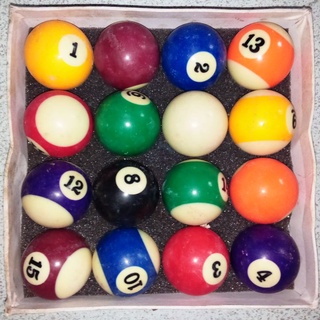 billiard balls and majong set