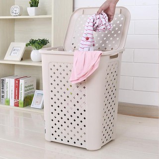 HIGH-QUALITY RATTAN WEAVED LAUNDRY BASKET / MULTI PURPOSE LAUNDRY BASKET W/ COVER (BROWN & WHITE)