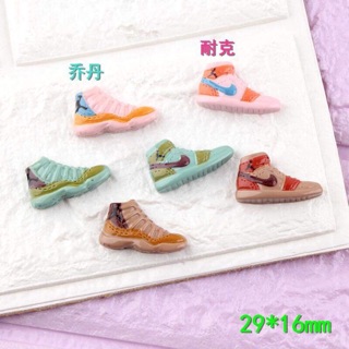 Rubber Shoes SHOE CHARMS CLOG SHOES PINS CHARMS Shoe Charms Pins with tag and logo (1)