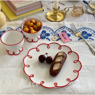 Ceramic Retro Red Edge Flower Shape Dinner Plate Simple Dessert Dish Household Fruit Plates Cake Bre (1)