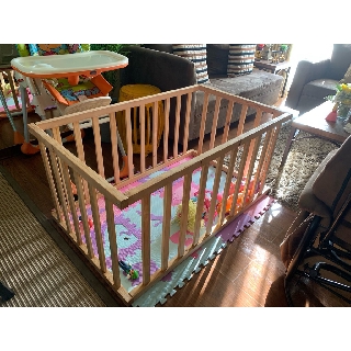 Wooden Playfence Small (1)