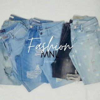 Live selling Pre-loved Ripped/Tattered denim jeans @ P120 each