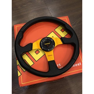 Momo 8912 Steering Wheel