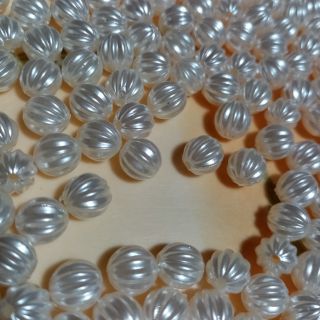 Shell Plastic Pearl 8mm - 100 pieces