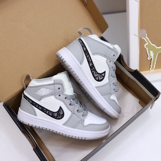 Air Jordan 1 AJ1 leather for kids shoes boy's and girl's basketball Shoes Ready Stock