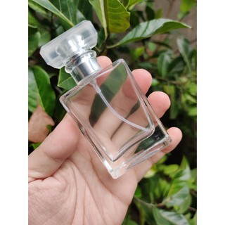 Chanel 30ml V2 empty glass perfume bottle spray for souvenirs giveaways alcohol (1)