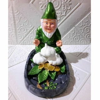 ✨ 8" Lucky Dwarf with Garlic ✨