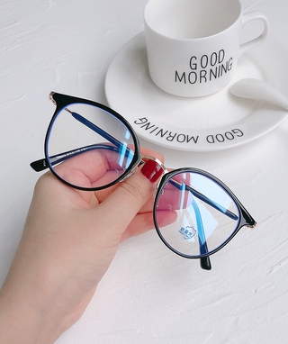 【Ready Stock】Cat Eye Myopia Glasses Anti-blue Light Anti-radiation Glasses TR90 Frame Female Thin Student Flat Glasses/High Quality