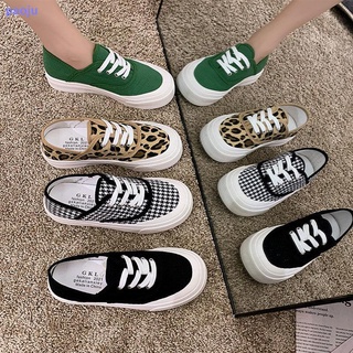 Summer thin canvas shoes women s 2021 new one-pedal women s shoes casual all-match flat-soled single shoes big-toed shoe