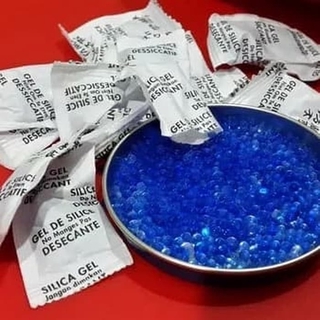 Silica gel blue Silica gel blue 1 pack Contents 100 pcs grade A 1 gram