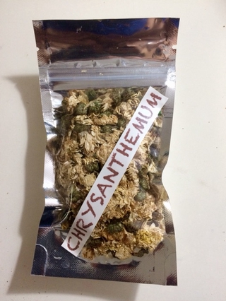 CHRYSANTHEMUM (loose and dried) 50g & 100g (7)