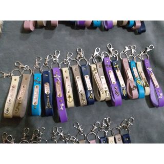 20pcs Personalized leather Key tags free 1charm