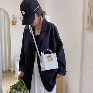 【MIAMIA】High-fashion Sling bag for women Shoulder messenger Vintage quality Box bags PU leather Handbag Korean beg begs READY STOCK (4)