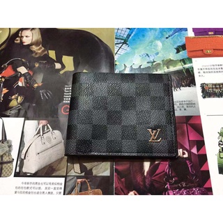 Men Bags☑▥✇Gs•Men Leather Short Wallet With Box Fashion LV Wallet (1)