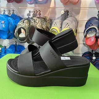 Crocs women's shoes Brooklyn Carlochi high heel thick-soled slope heel slippers casual beach sandals