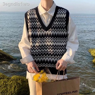 V-neck knitted vest loose fashion all-match Korean college style vest sweater new vest M-2XL