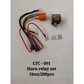 Universal 4 pin Motorcycle Horn Relay Transparent Socket and Harness 12V Set